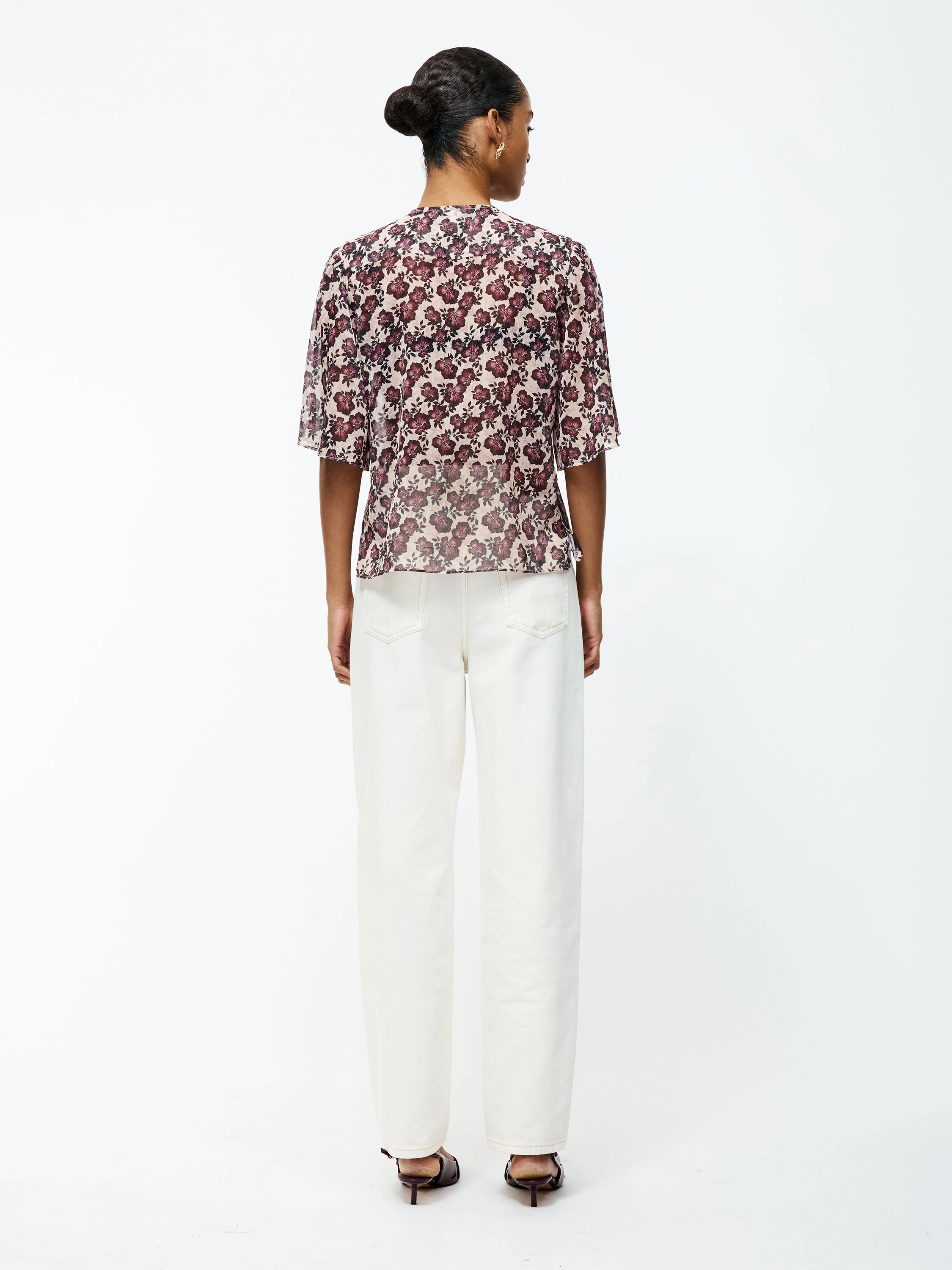 Elyse Hallie Crinkle Short Sleeve Top