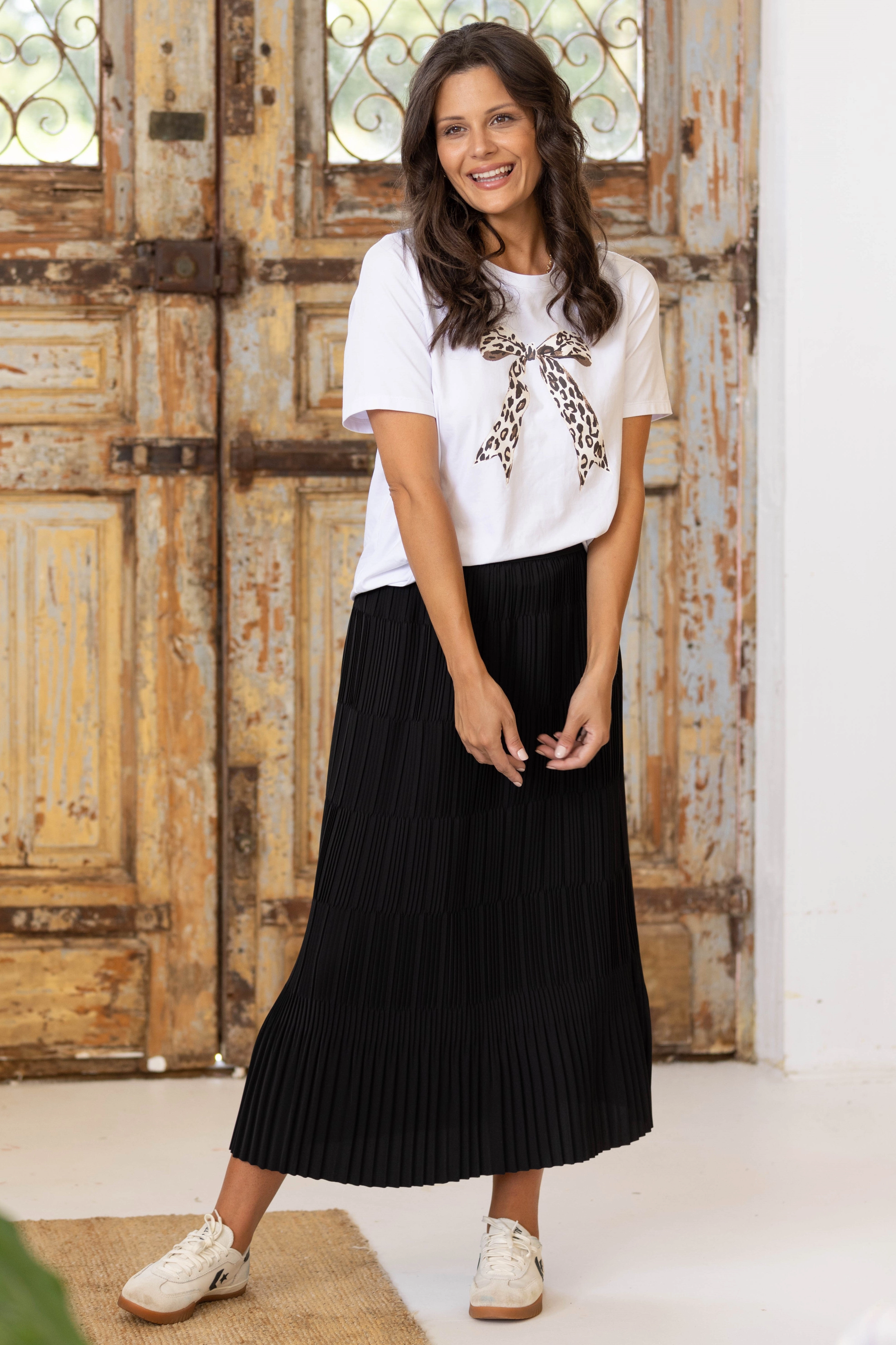 Gloss the Label Ricco Pleated Skirt Black