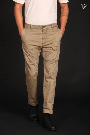 John Coolchinos men's chino pants in gabardine Logo Limited Edition carrot fit ① 