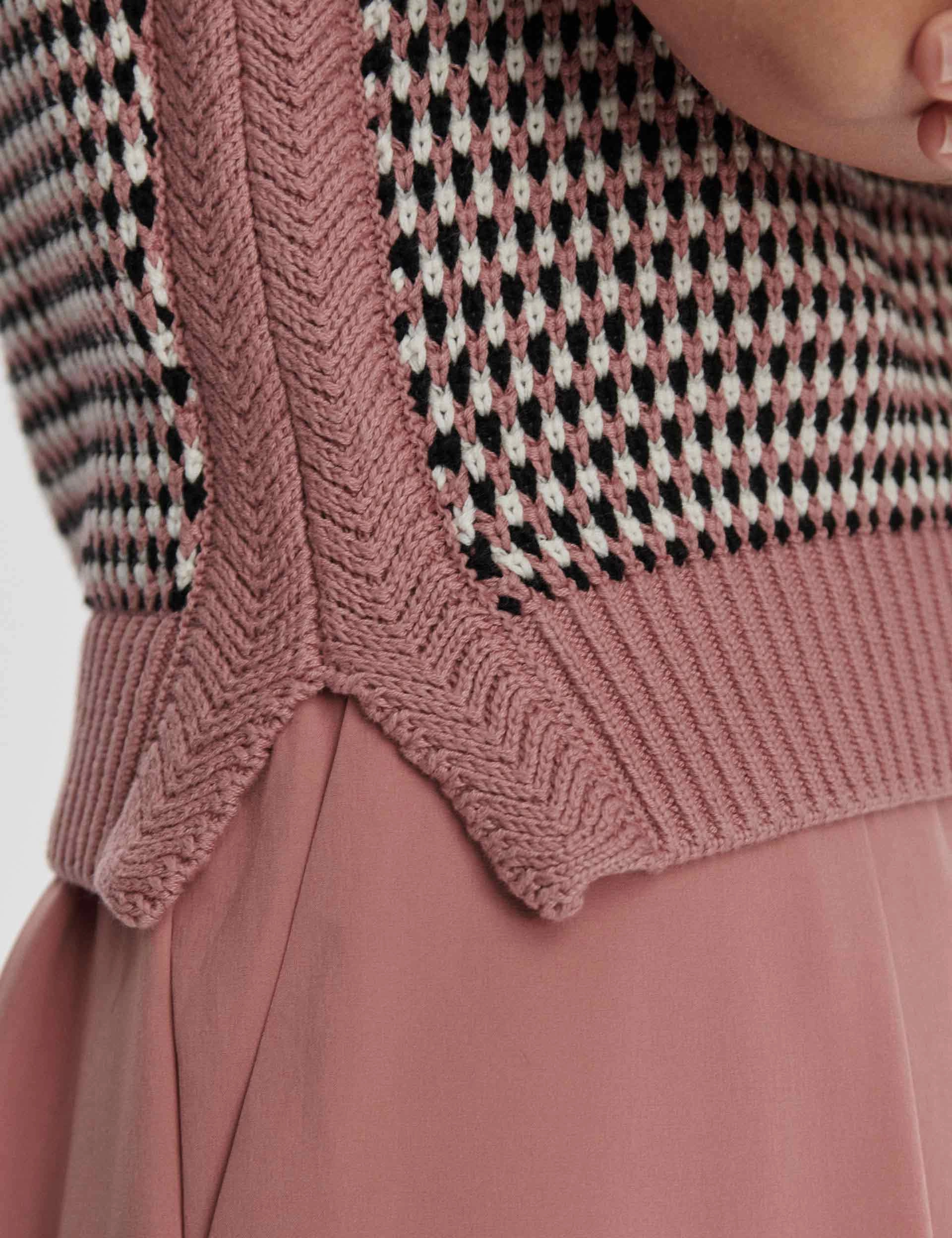 Knowles Textured Knit Vest - Woodrose