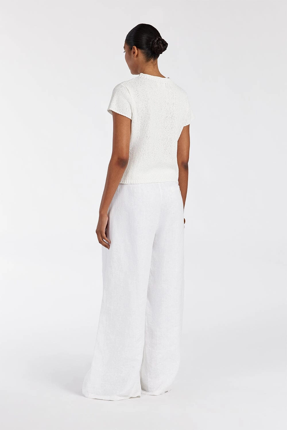 LEO OFF WHITE KNIT TOP