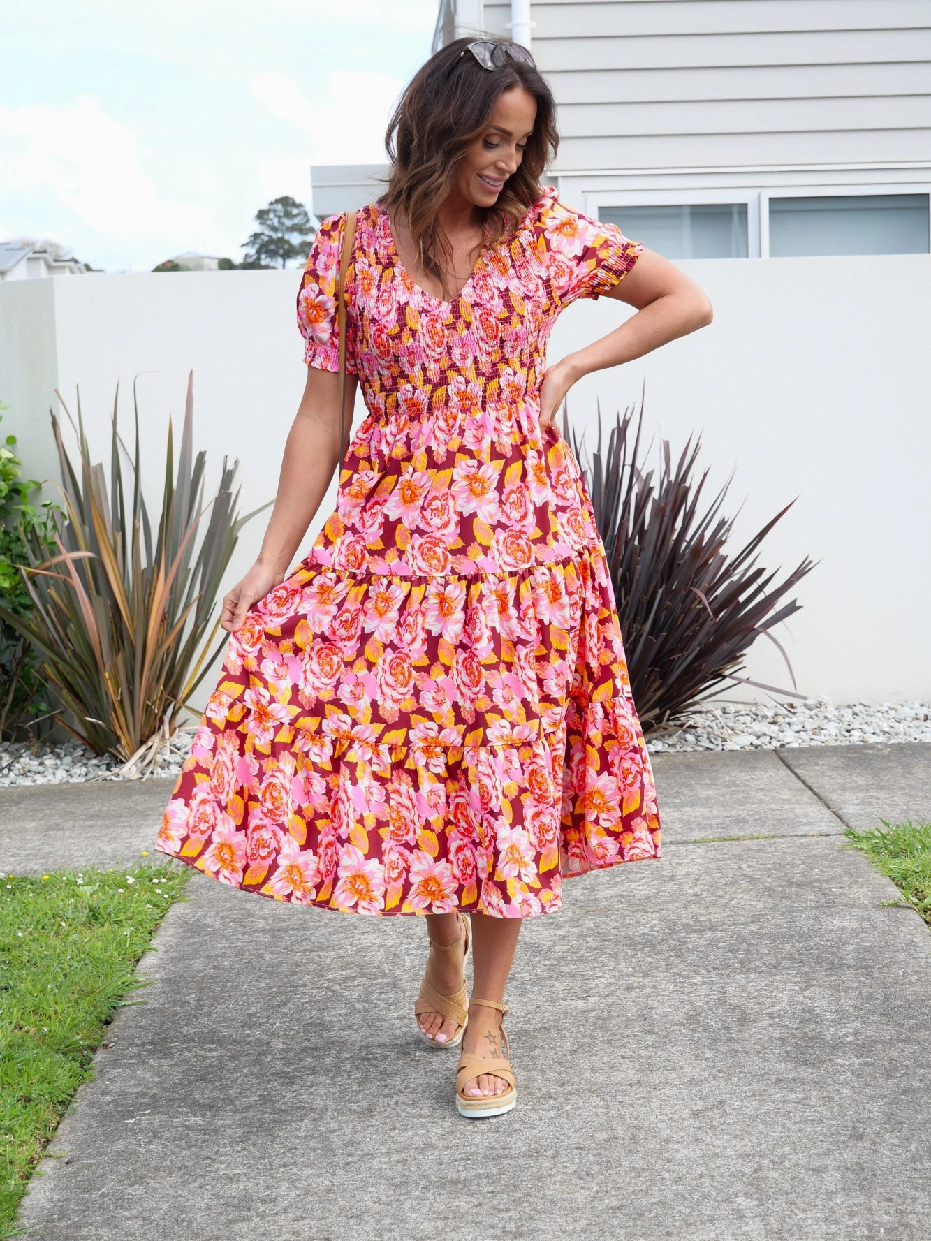 Leoni Short Sleeve Phoenix Dress Floral