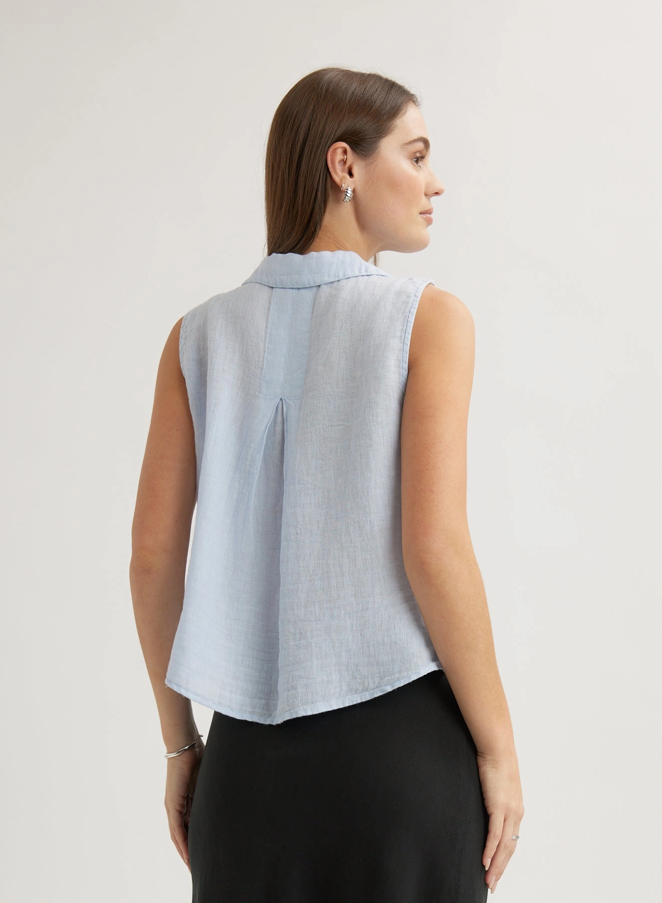 Linen Sleeveless Notch Collar Button Down - Perennial Blue