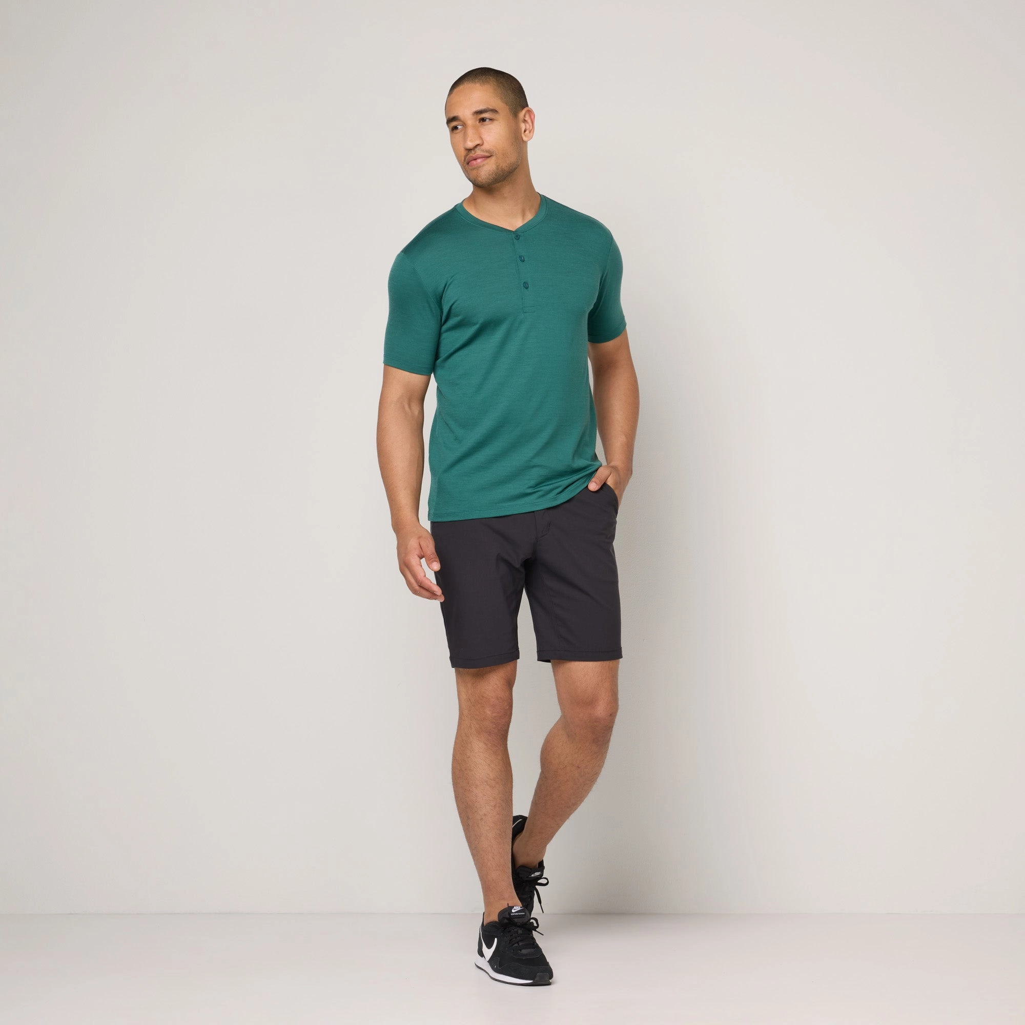 Signature Short Sleeve Henley