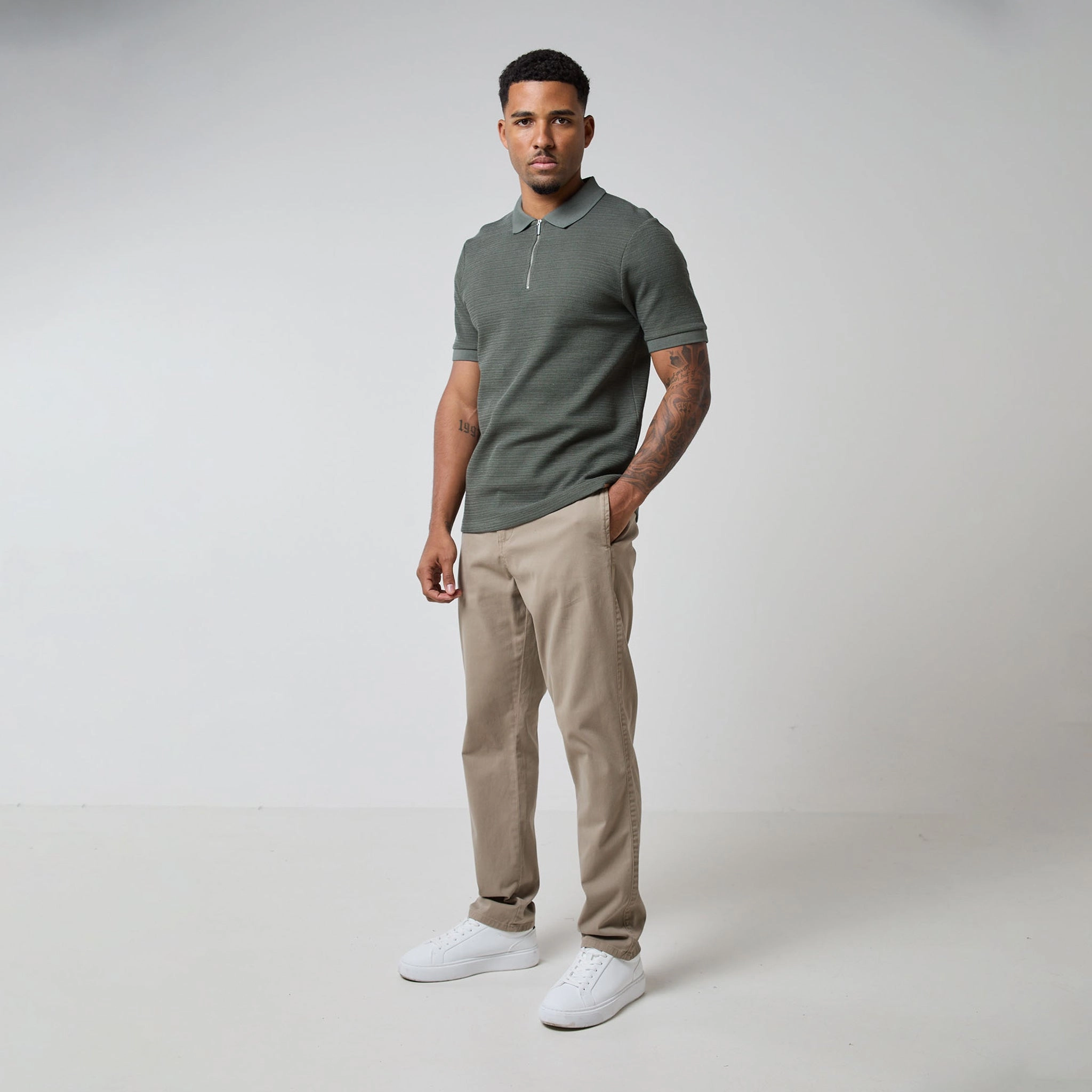 Tonal Knit Zipped Polo | Khaki